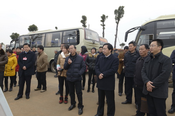 �������������˴�����Ӳ���ɳ���������ζȼ���