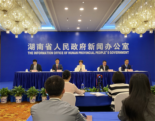 发布会现场。 人民网记者 向宇摄