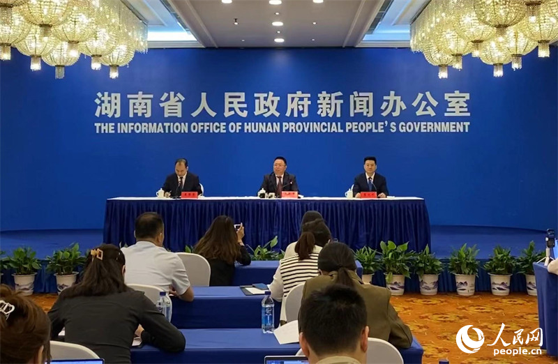 发布会现场。人民网记者 向宇摄